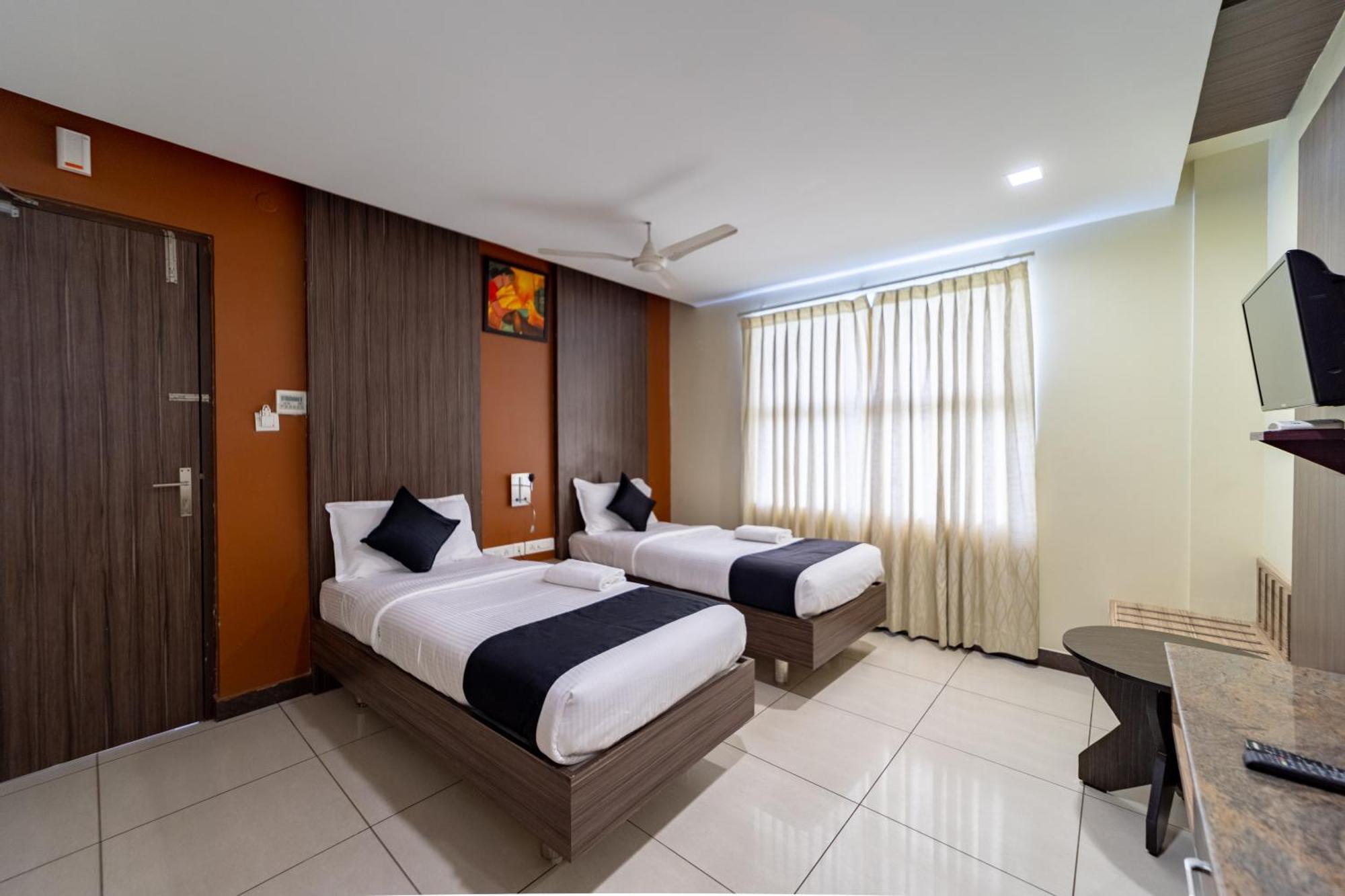 ホテル Ranas Residency Tiruchirappalli エクステリア 写真